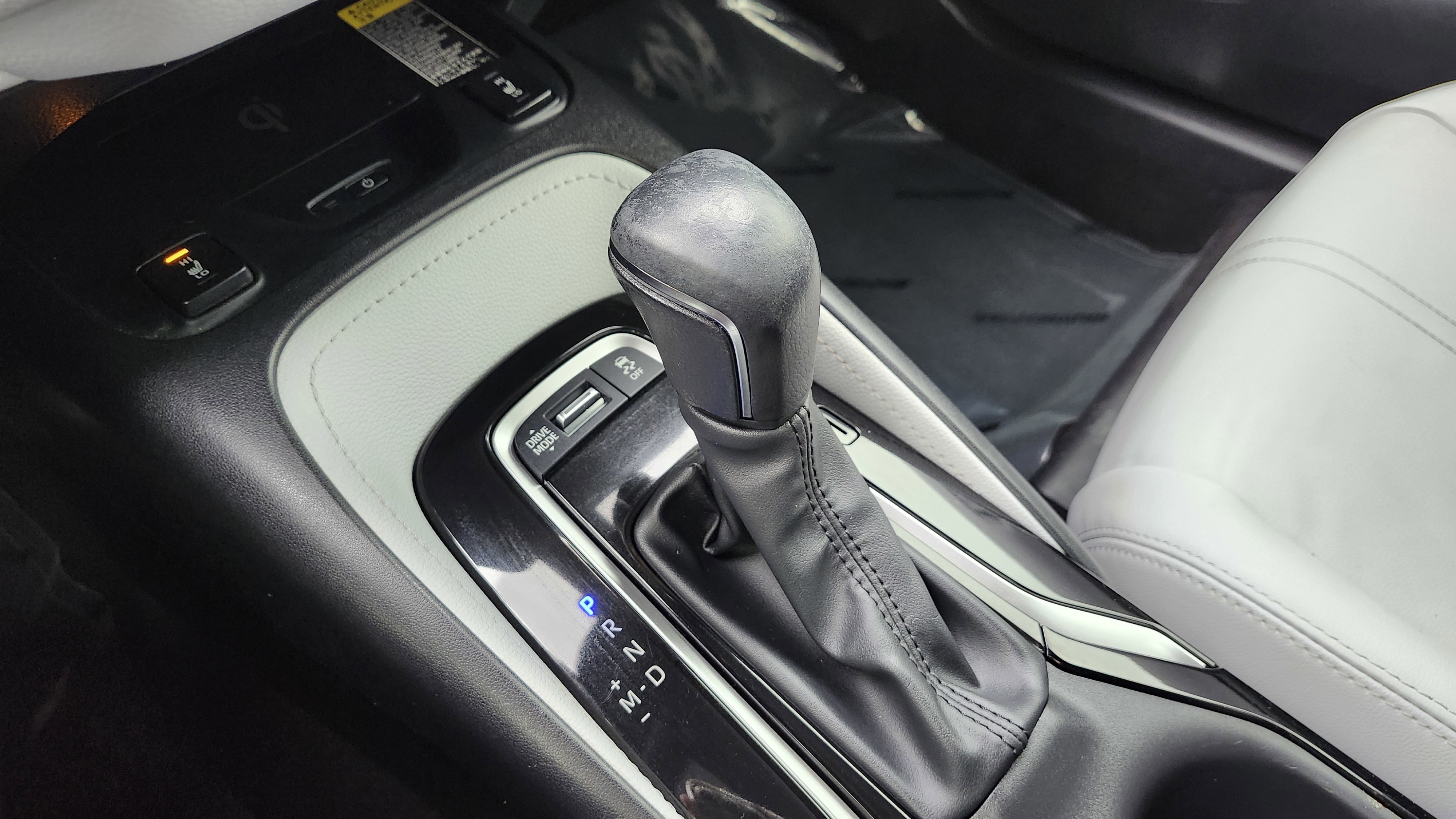 Used 2024 Toyota Corolla XSE image 34