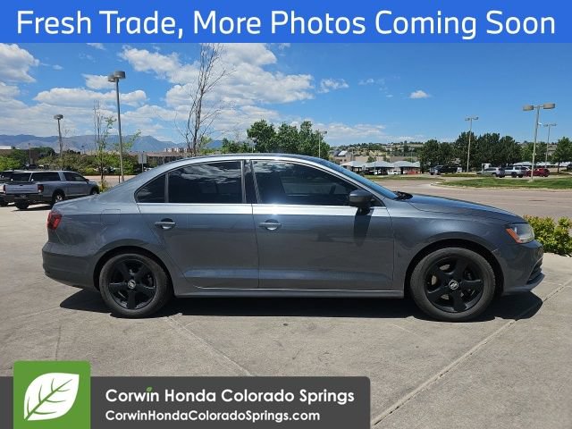 Used 2017 Volkswagen Jetta S FWD image 2