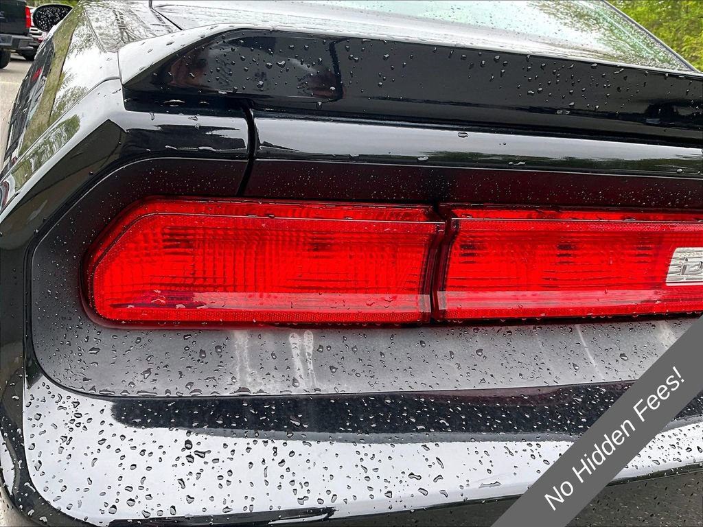 Used 2012 Dodge Challenger R/T RWD image 28