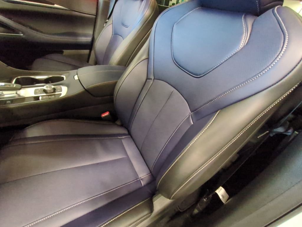 Used 2026 INFINITI QX60 Sport w/ Dark Cargo Package image 11