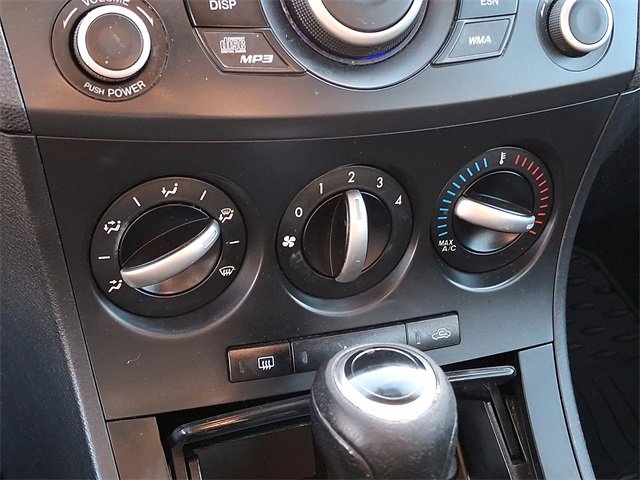 Used 2012 MAZDA MAZDA3 i Touring image 16