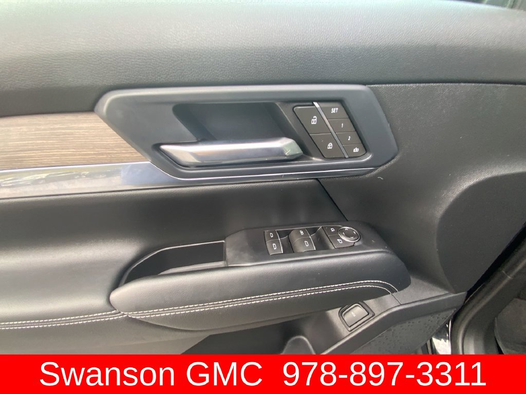 Certified 2026 GMC Terrain Denali w/ LPO, Floor Liner Package AWD/4WD image 21