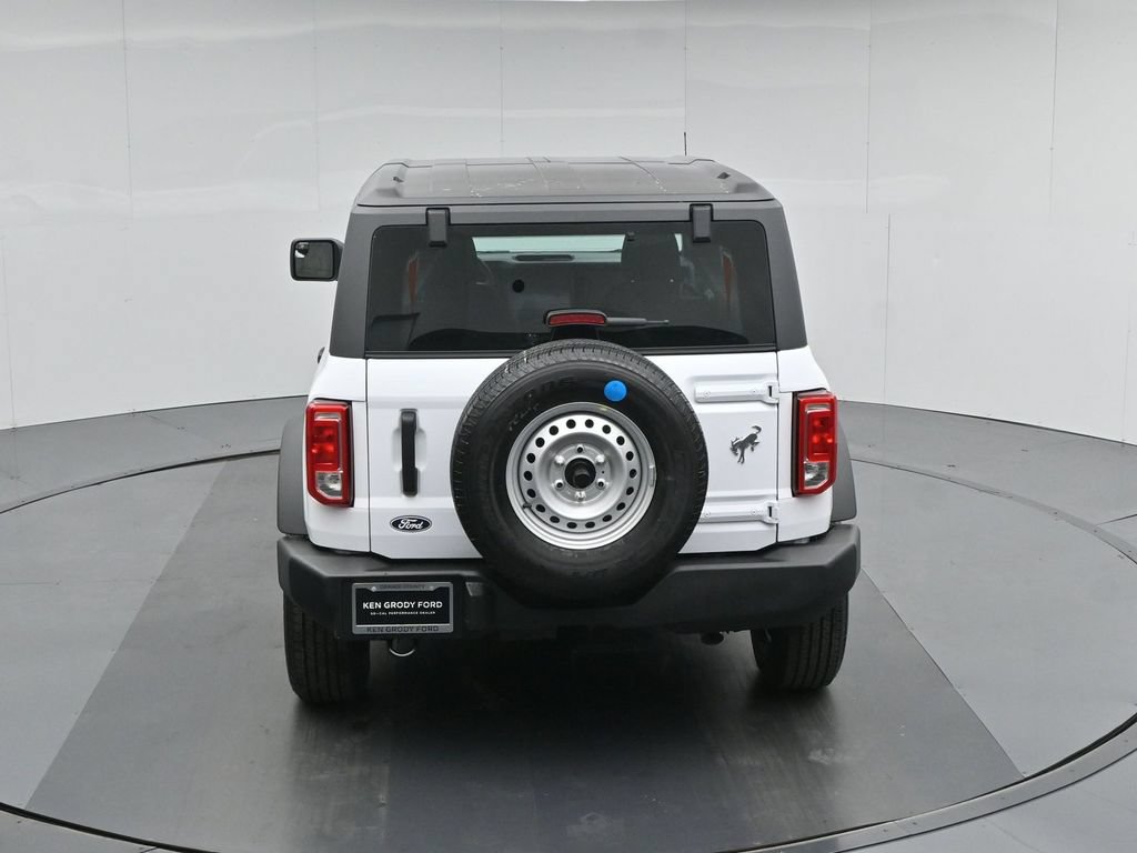 New 2026 Ford Bronco 2-Door AWD/4WD image 37