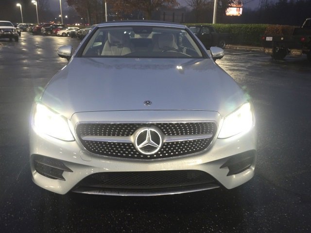 Used 2019 Mercedes-Benz E 450 Cabriolet image 2