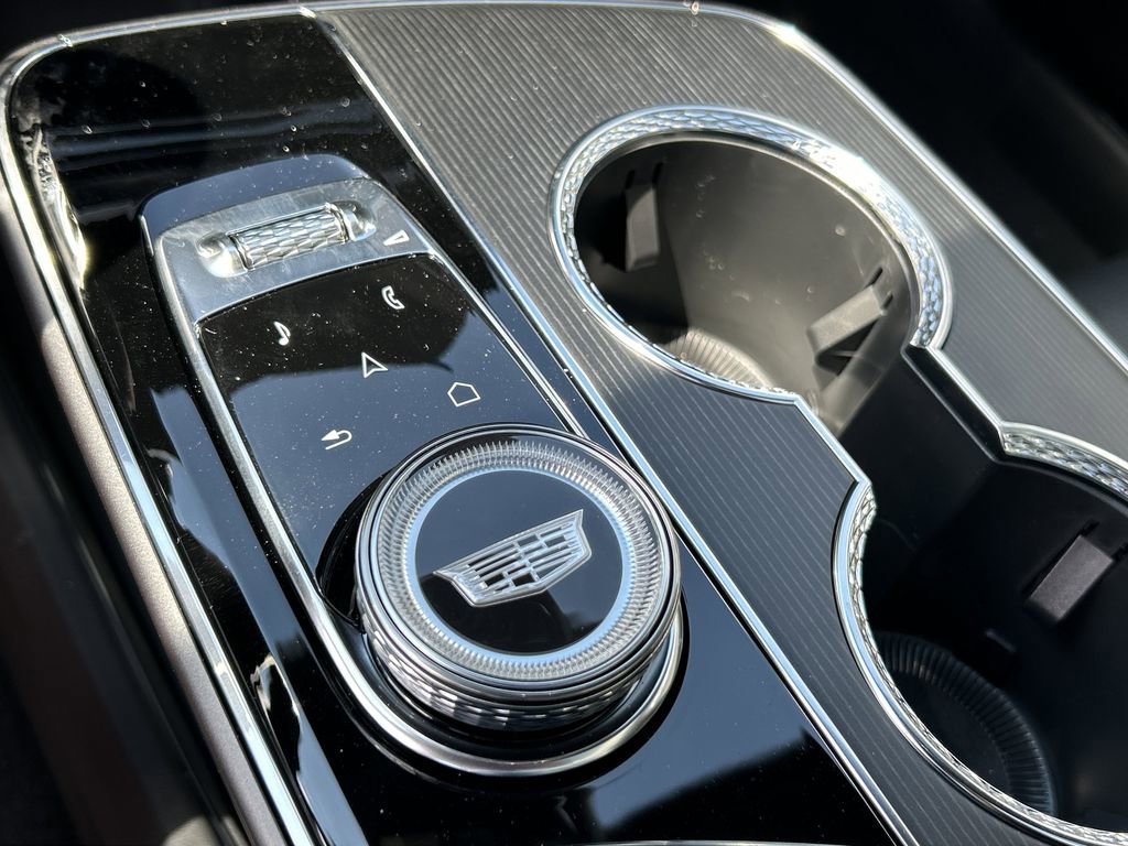 New 2026 Cadillac Lyriq V AWD/4WD image 26