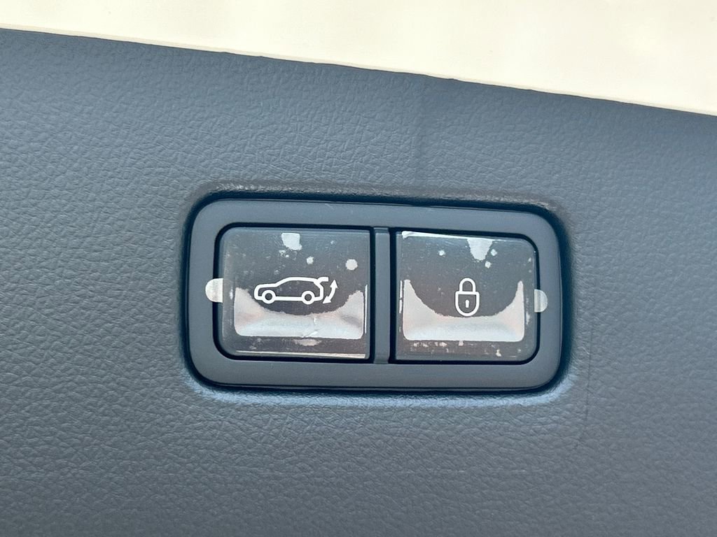 New 2026 Genesis GV70 2.5T Advanced AWD/4WD image 19