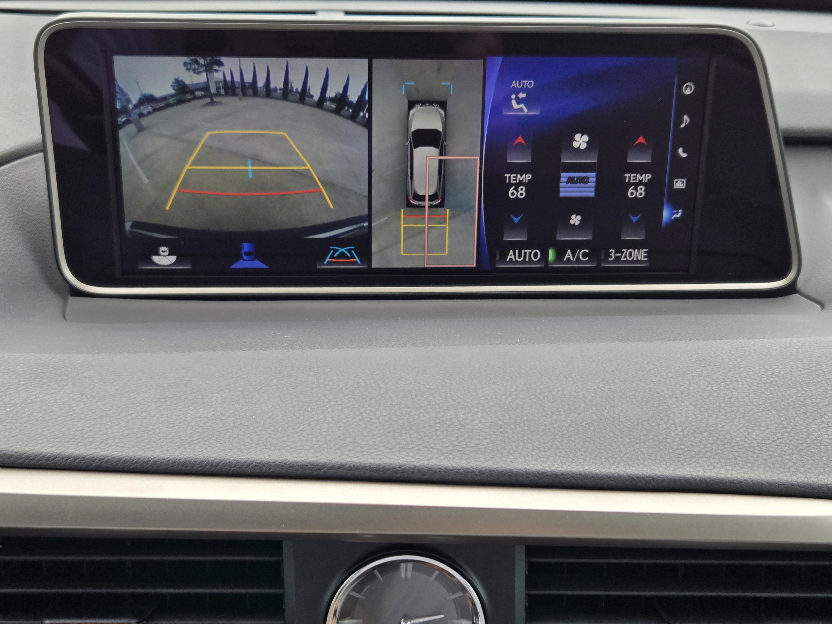 Used 2019 Lexus RX 350L FWD image 33