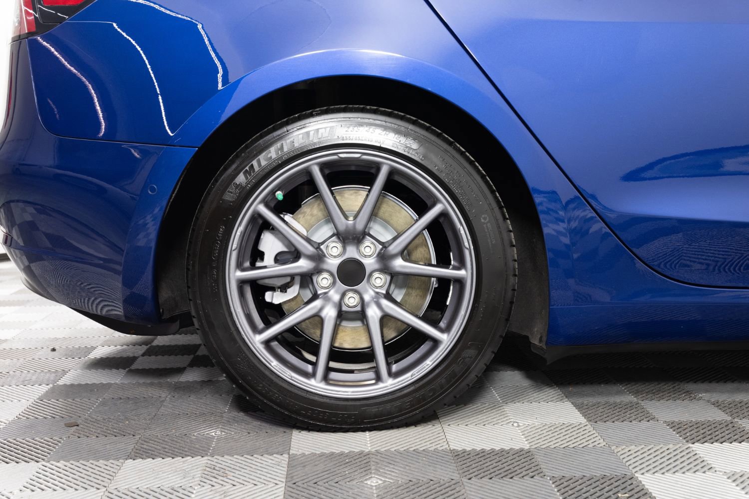 Used 2019 Tesla Model 3 Long Range image 32