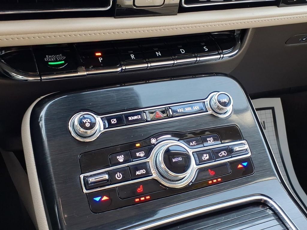 Certified 2023 Lincoln Nautilus FWD image 24