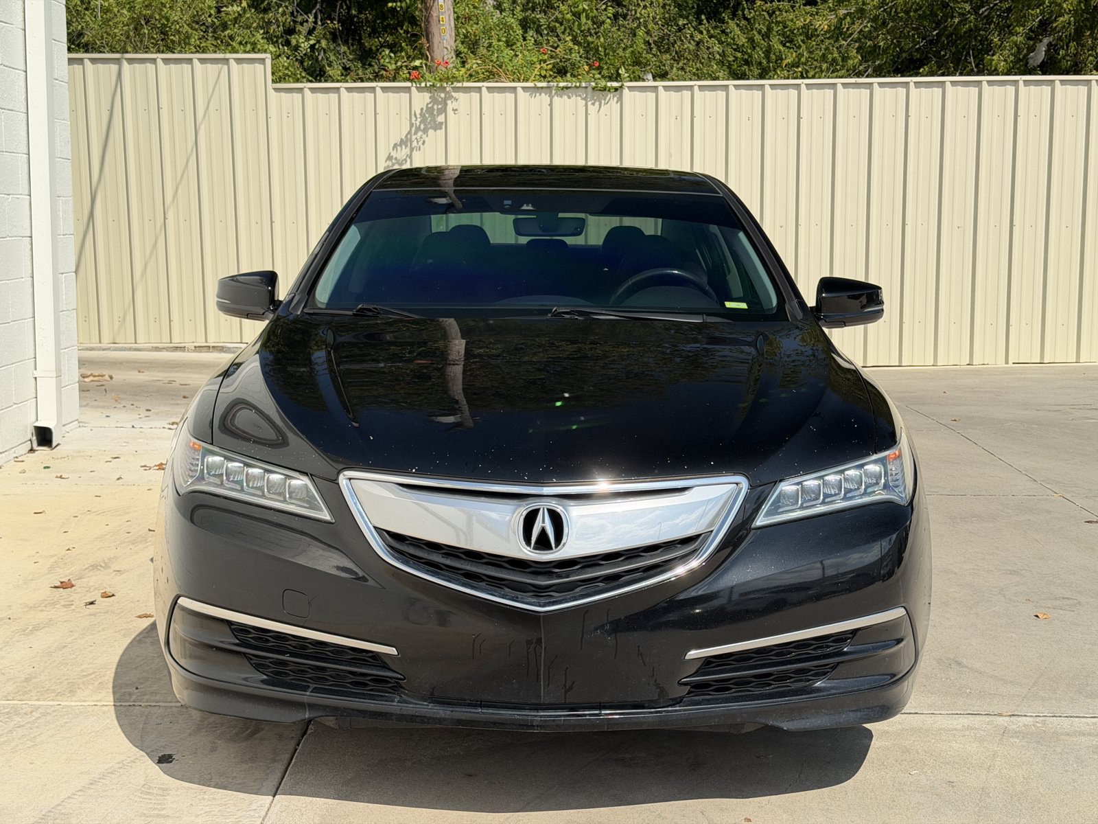 Used 2015 Acura TLX w/ Technology Package FWD image 2