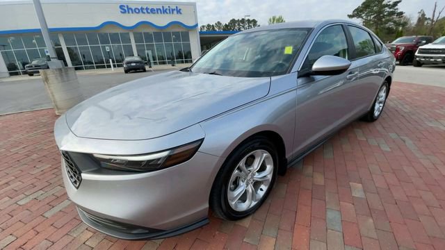 Certified 2023 Honda Accord LX image 5