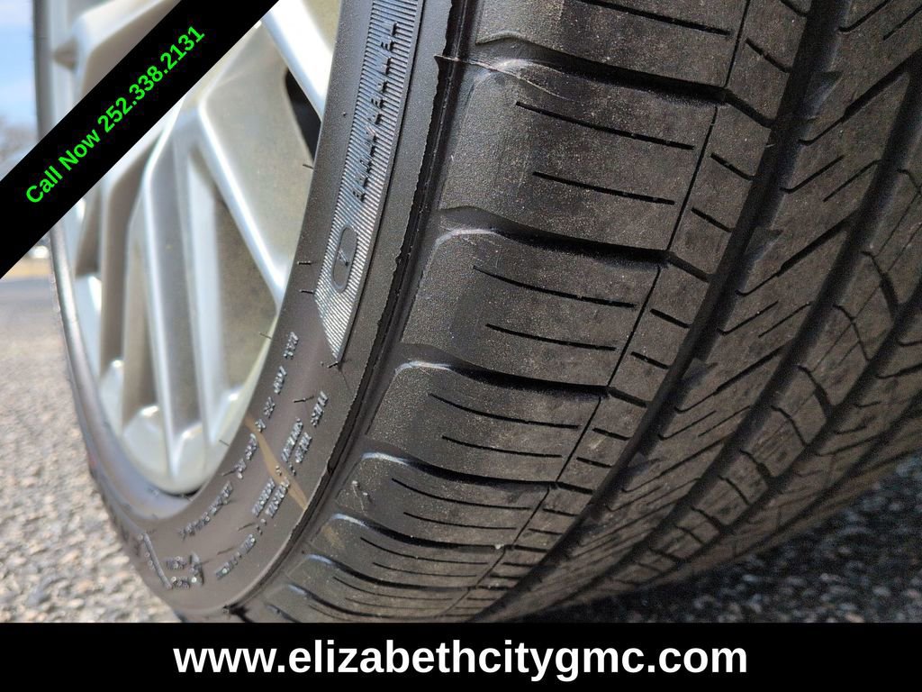 Used 2025 Ford Mustang GT Premium image 13