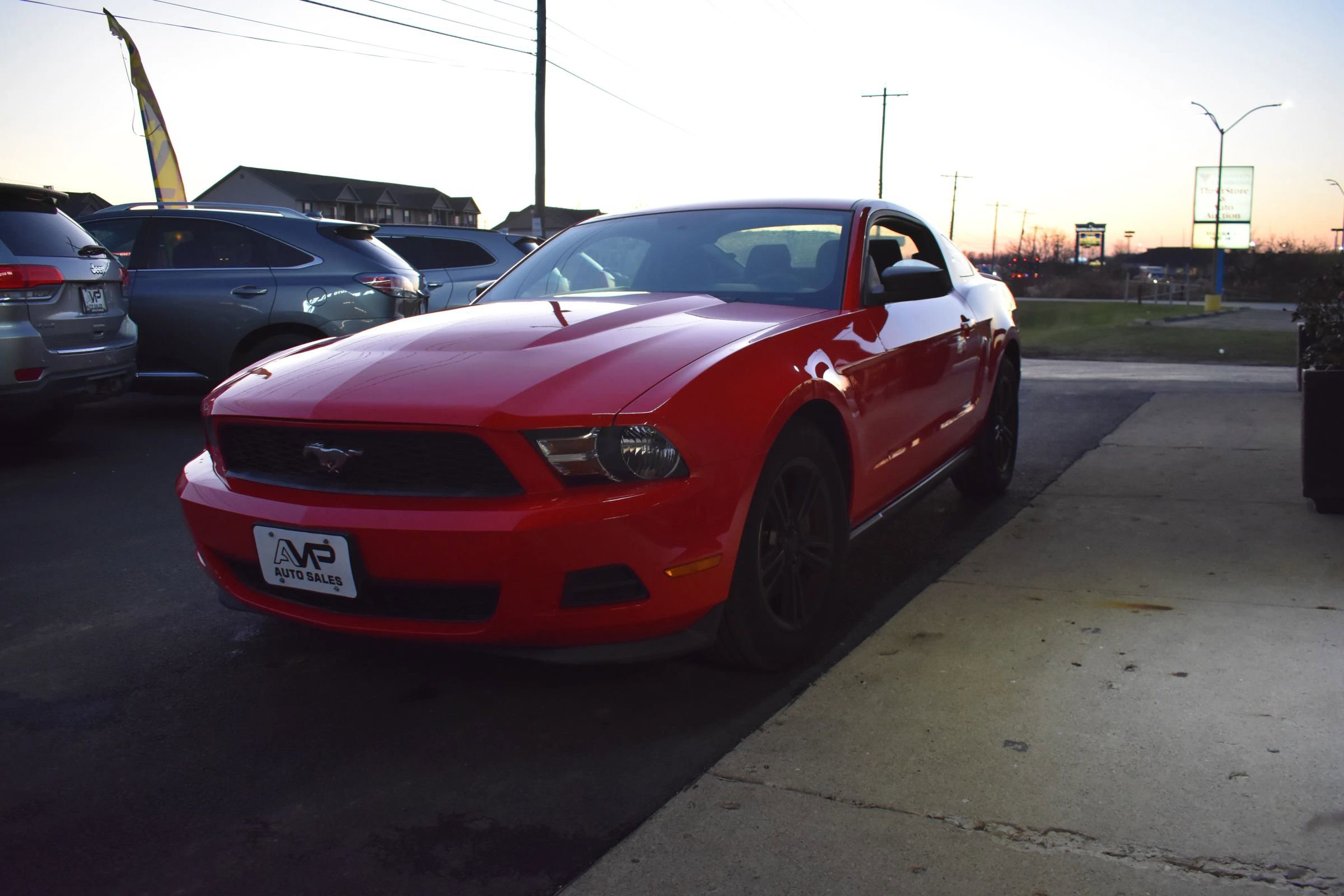 Used 2012 Ford Mustang Coupe image 3