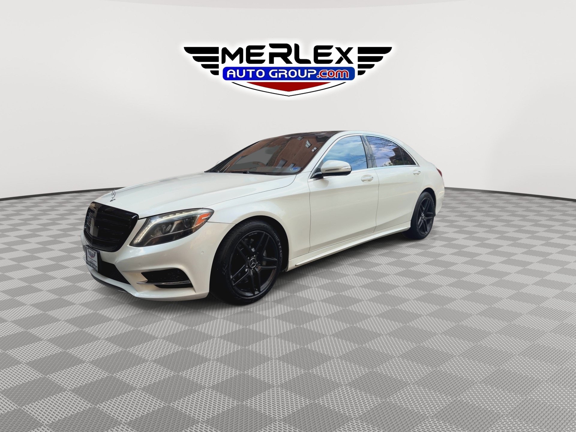 Used 2015 Mercedes-Benz S 550 4MATIC Sedan image 3