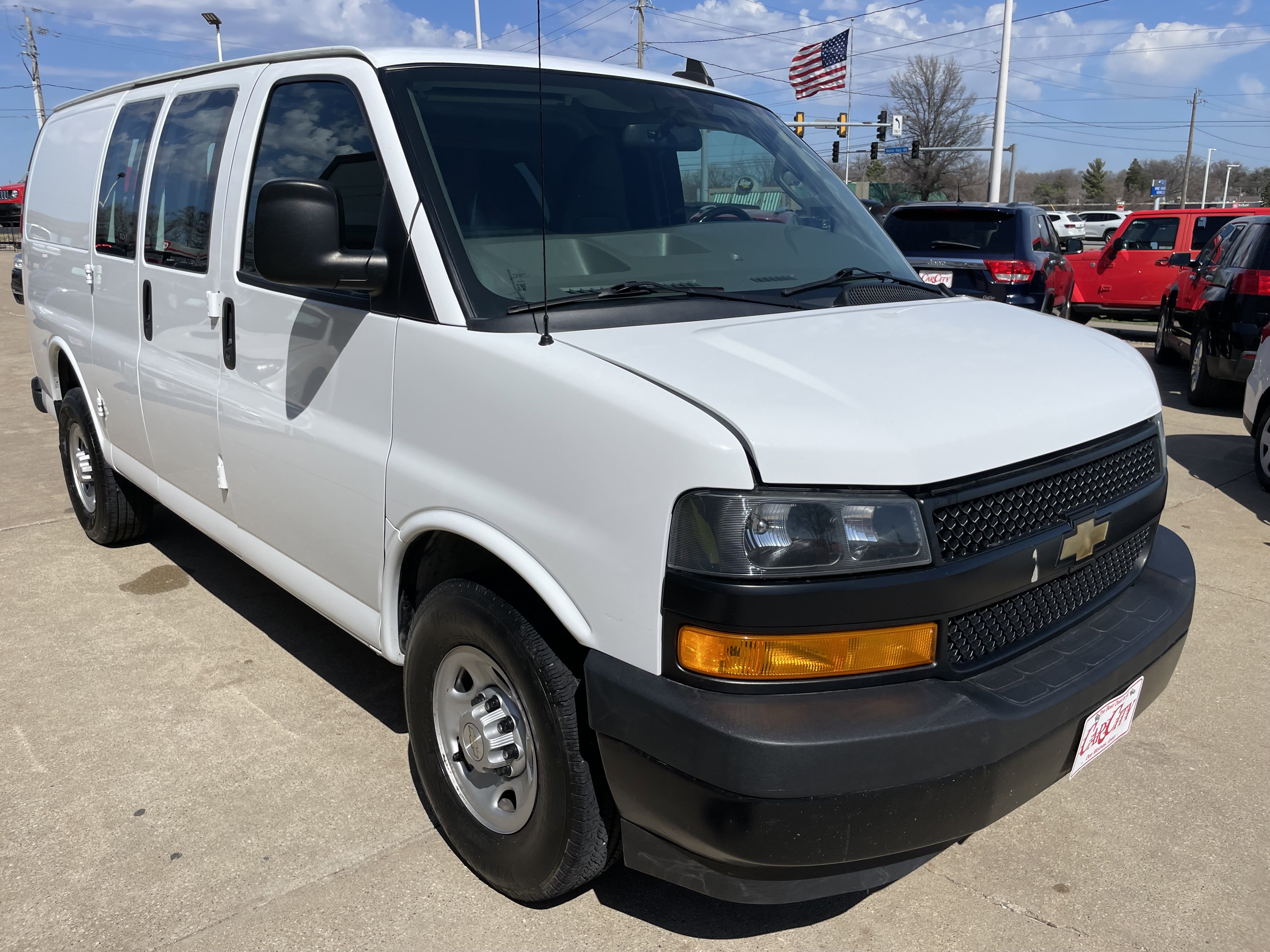 Used 2021 Chevrolet Express 2500 w/ Driver Convenience Package image 6