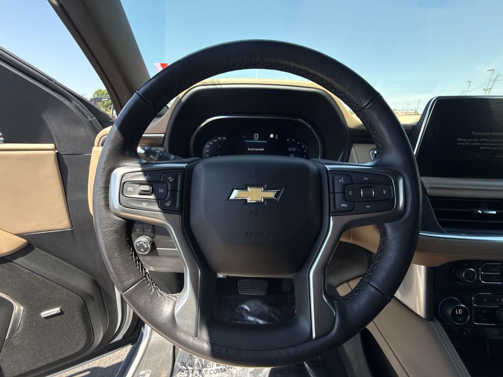 Used 2022 Chevrolet Suburban Premier AWD/4WD image 14