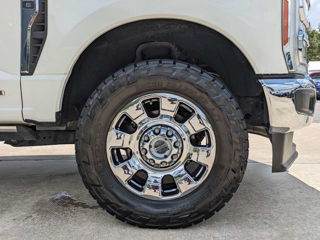 Used 2023 Ford F250 Lariat w/ Lariat Ultimate Package AWD/4WD image 12