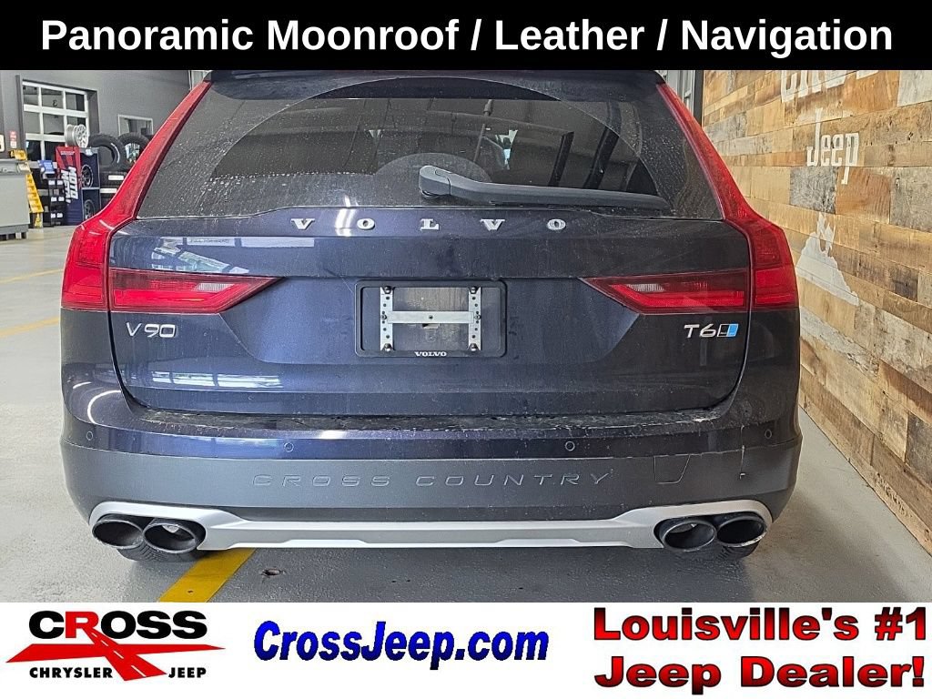 Used 2019 Volvo V90 T6 Cross Country w/ Advanced Package AWD/4WD image 5