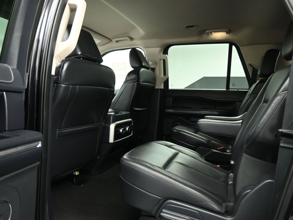 Certified 2024 Ford Expedition Max XLT image 19