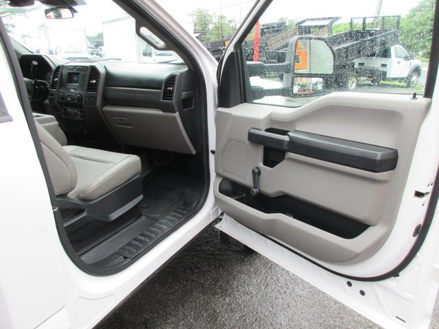Used 2020 Ford F550 2WD Regular Cab Super Duty image 14