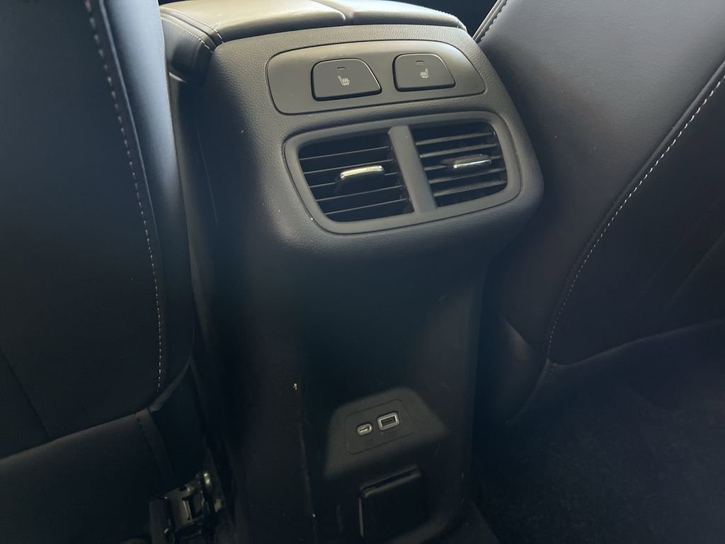 Used 2022 Buick Envision Avenir w/ Technology Package II AWD/4WD image 21