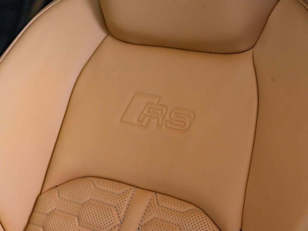 Used 2024 Audi RS 6 performance image 23