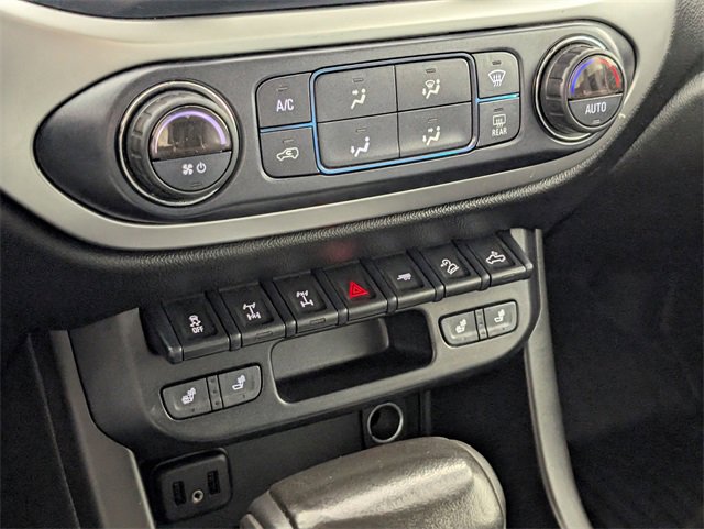 Used 2019 Chevrolet Colorado ZR2 image 28