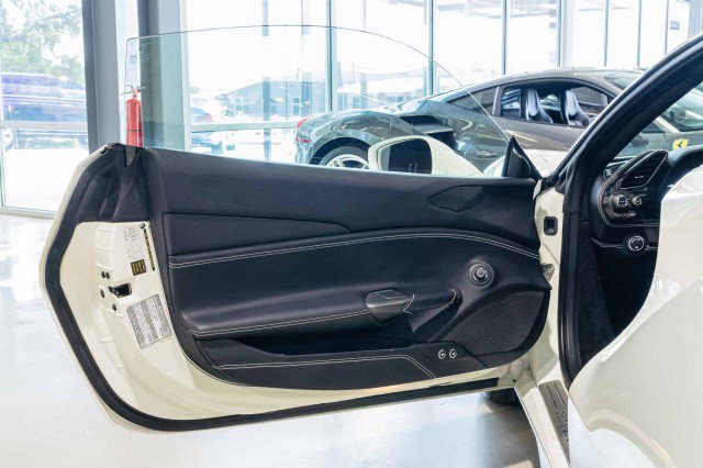 Used 2016 Ferrari 488 GTB - FACTORY TWO TONE PAINT - CAR image 12