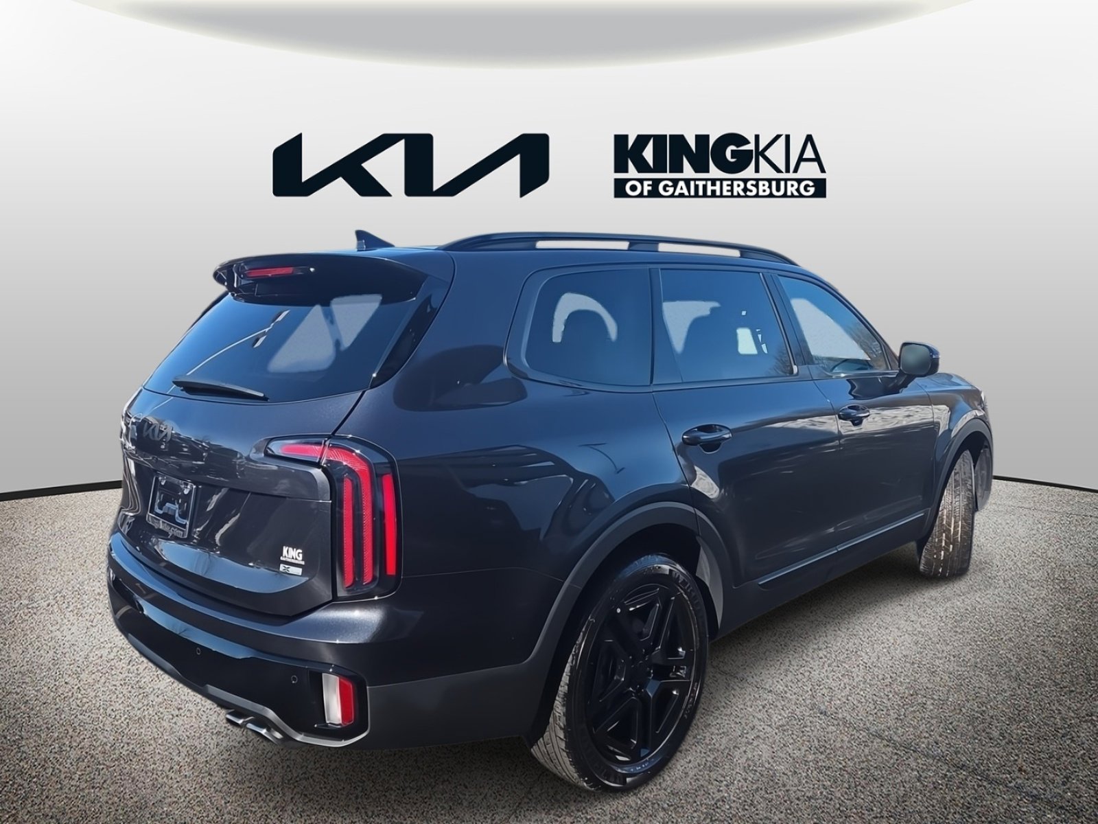Used 2025 Kia Telluride SX Prestige X-Line image 3