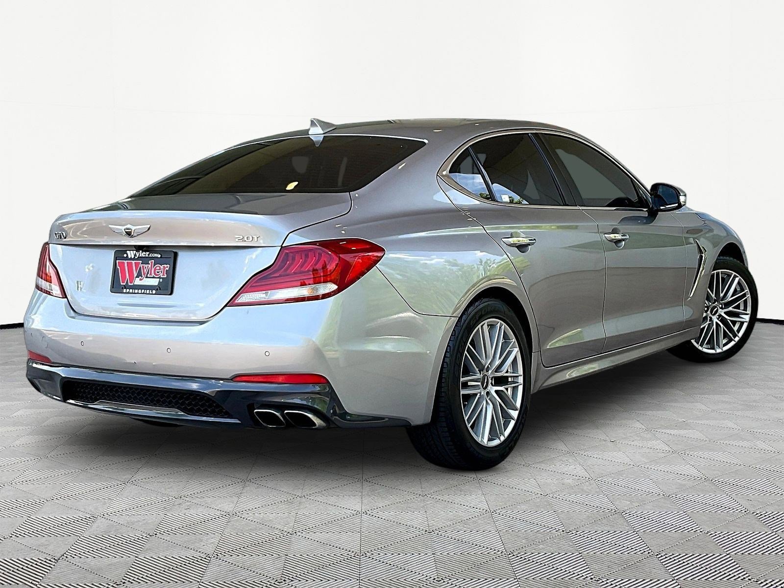 Used 2020 Genesis G70 2.0T w/ Elite Package RWD image 6