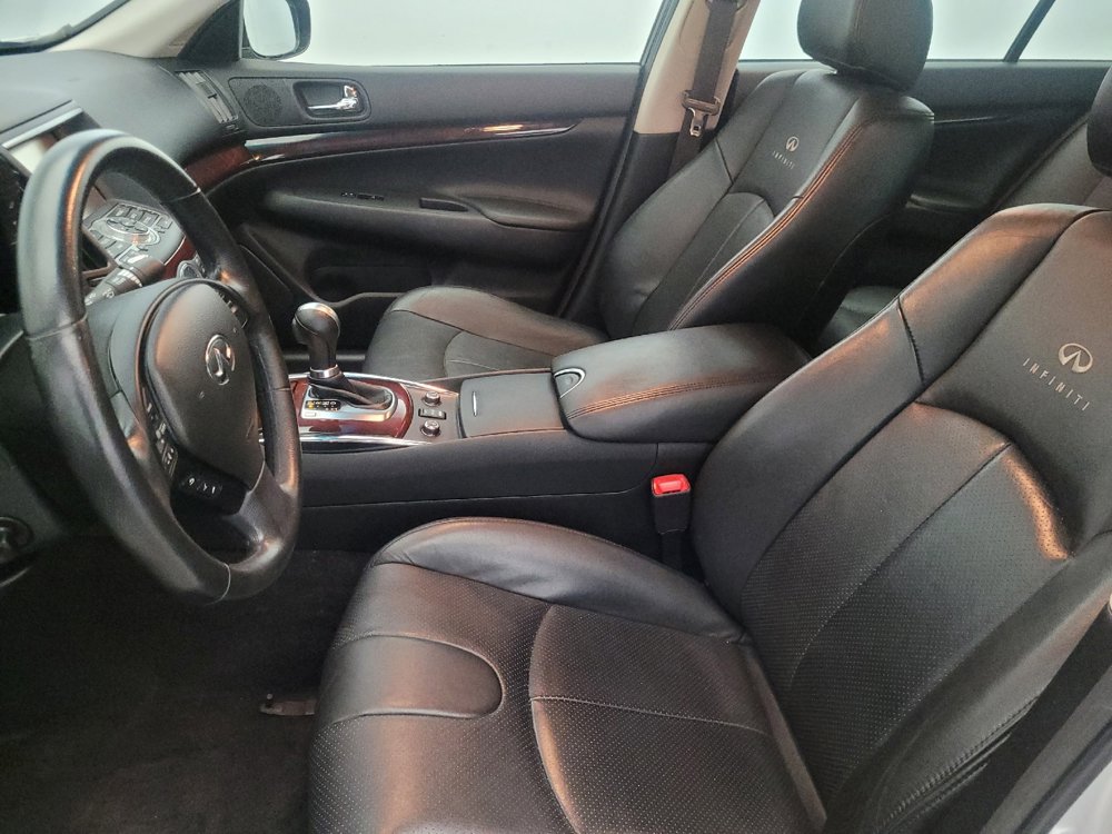 Used 2013 INFINITI G37 x w/ Premium Pkg image 17