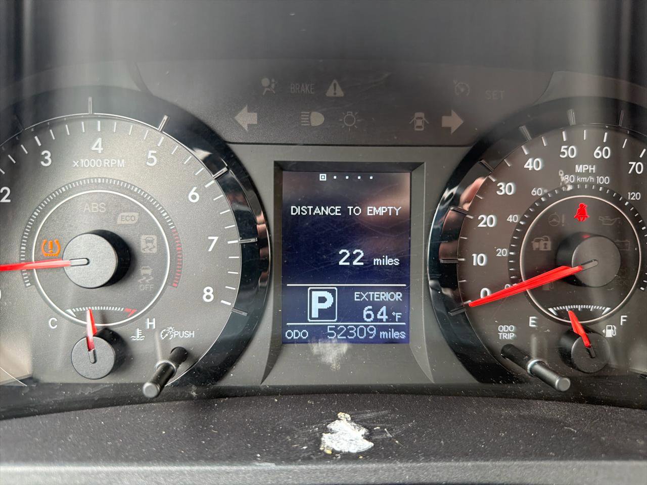 Used 2015 Toyota Sienna L FWD image 25