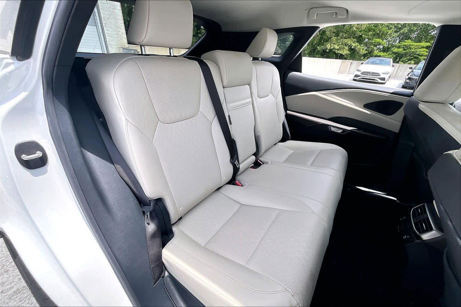 Used 2023 Lexus RX 350 Premium Plus w/ Cold Area Package FWD image 19