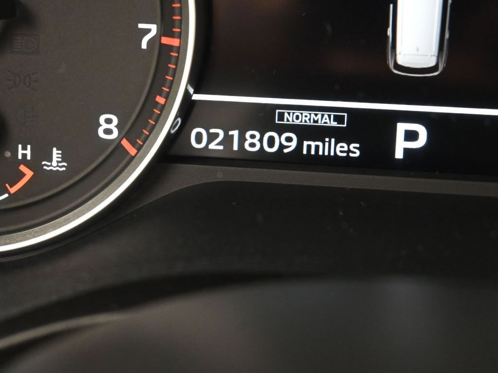 Used 2023 Mitsubishi Outlander ES image 32