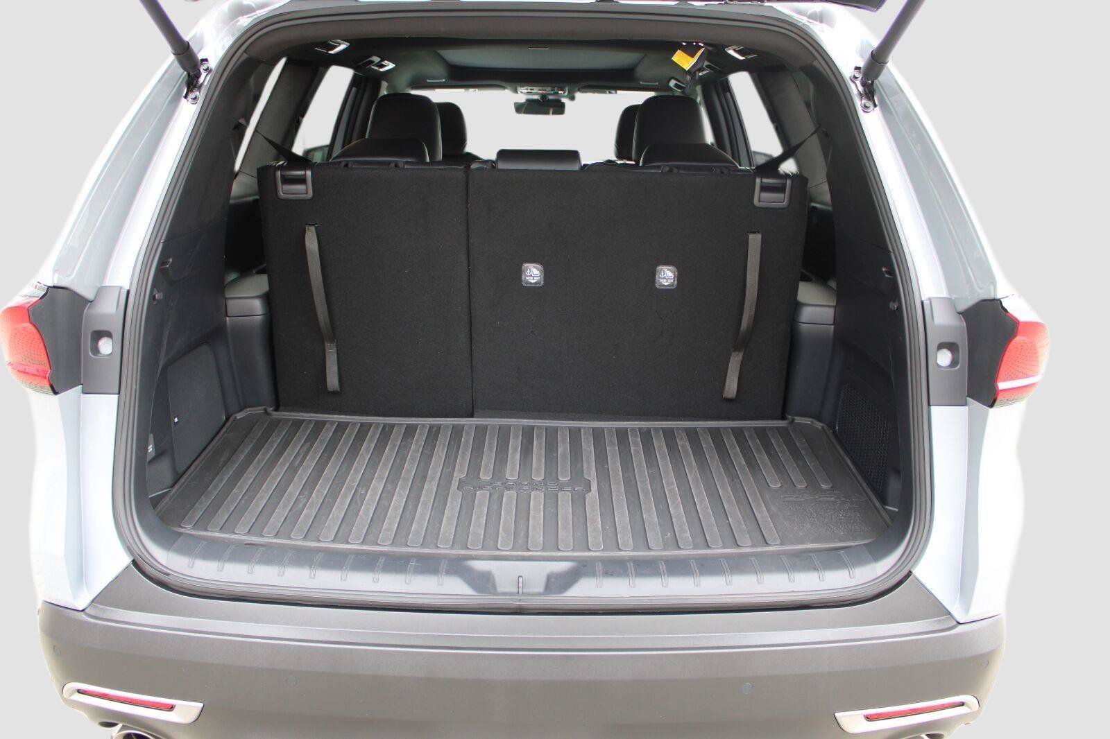 Used 2025 Toyota Grand Highlander AWD Hybrid image 33