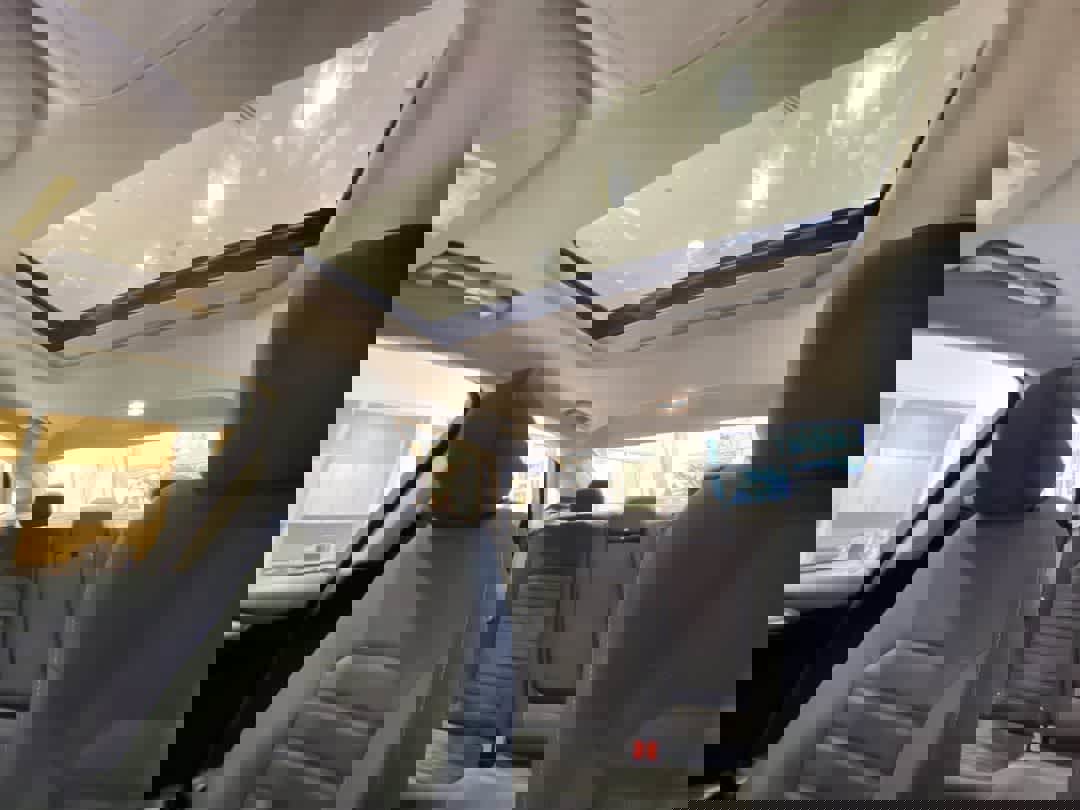 Used 2020 Ford Fusion SE image 24