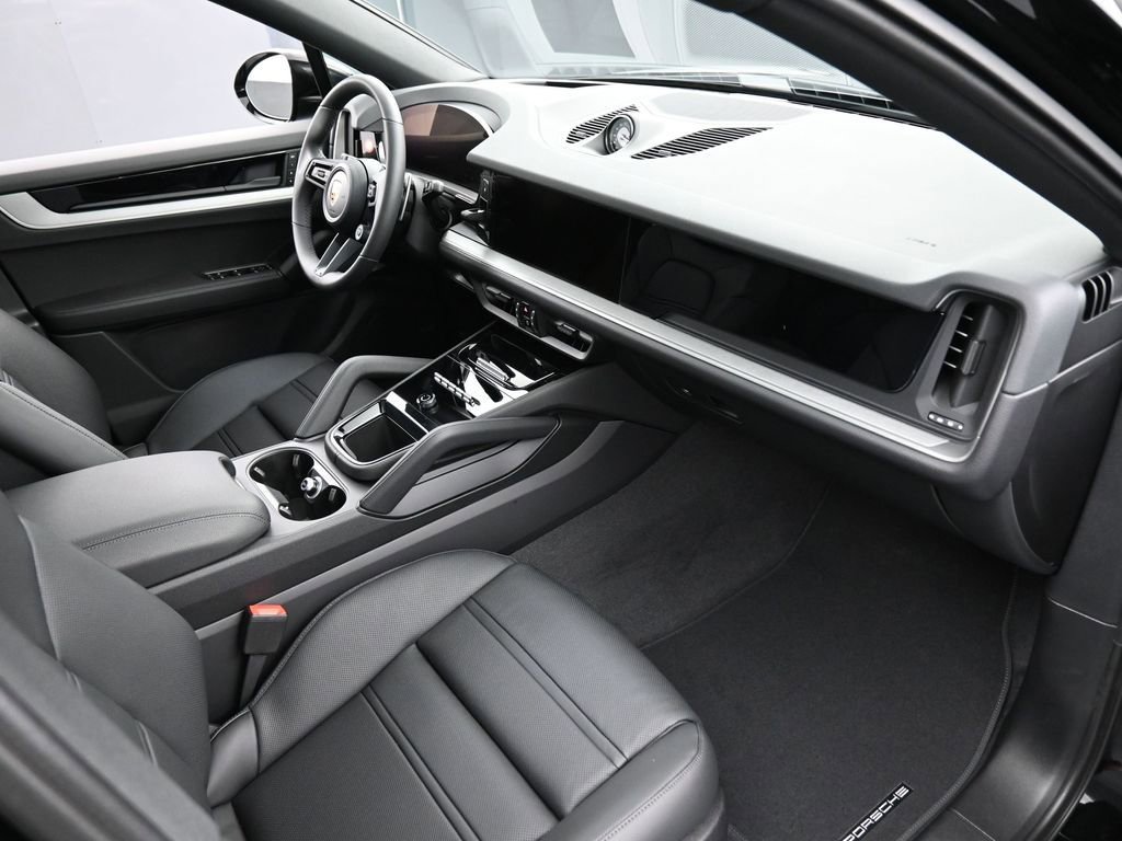 New 2026 Porsche Cayenne S image 33