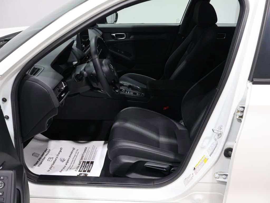 Used 2023 Honda Civic Sport image 10