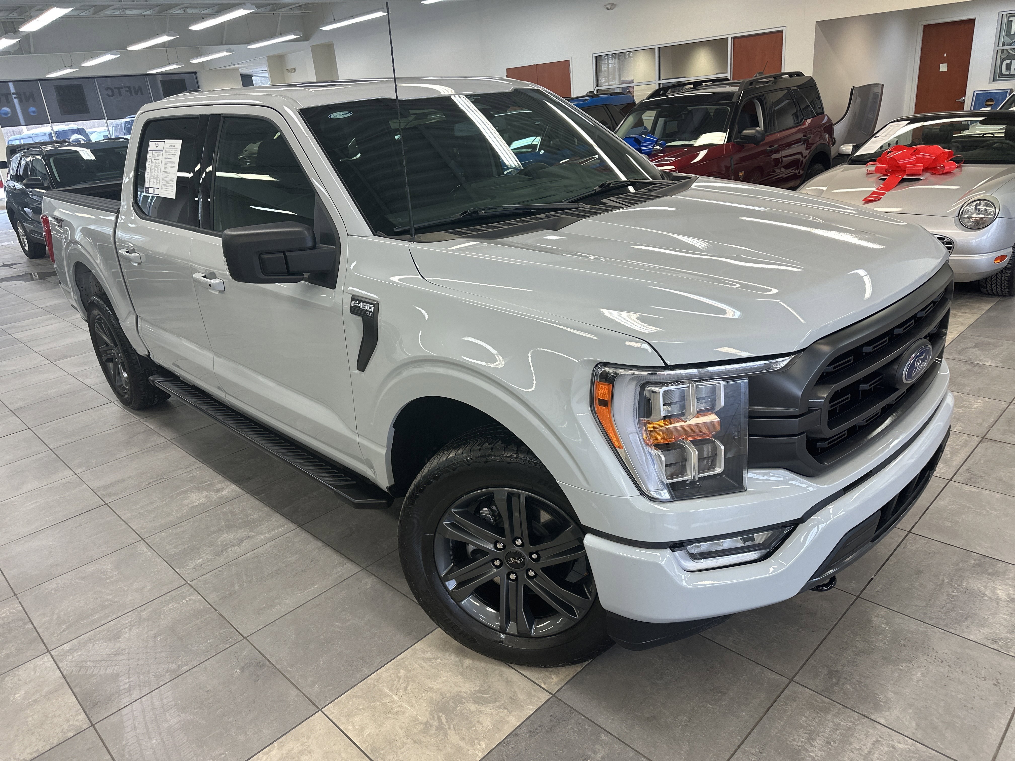 Used 2023 Ford F150 XLT w/ Equipment Group 302A High image 14