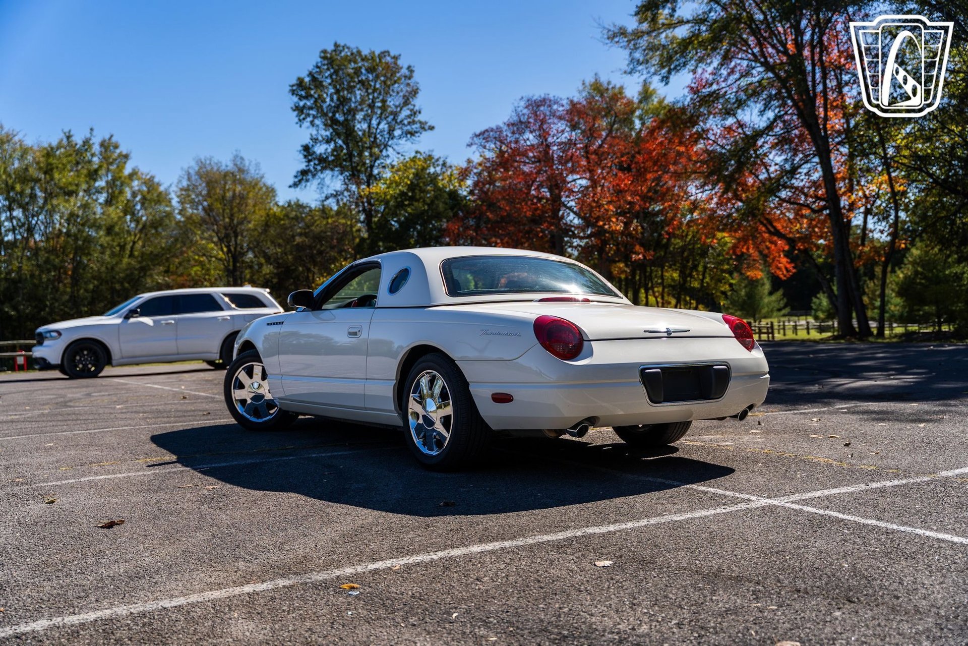 Used 2002 Ford Thunderbird image 18