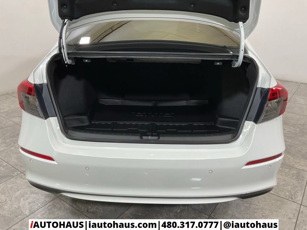 Used 2024 Honda Civic Touring image 13