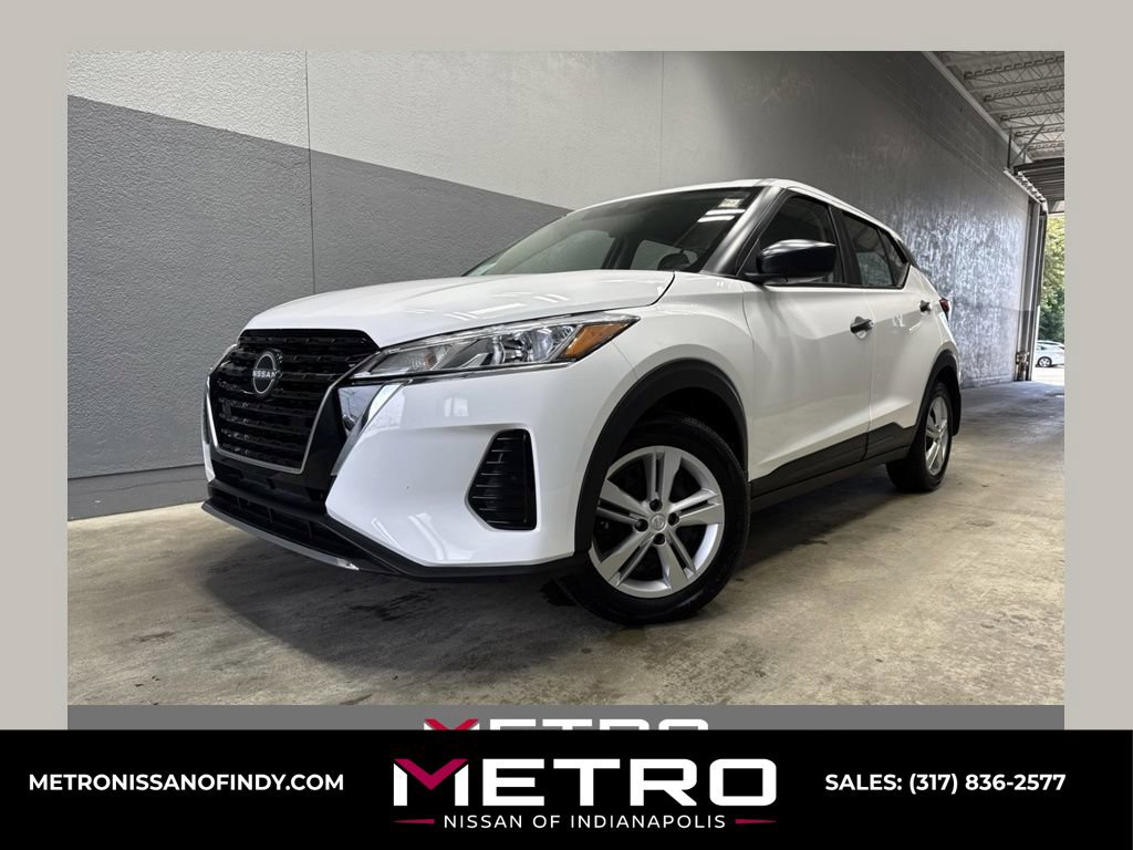 Used 2025 Nissan Kicks Play S