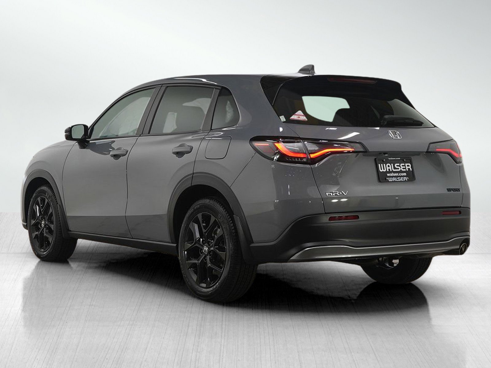 Used 2024 Honda HR-V Sport image 3