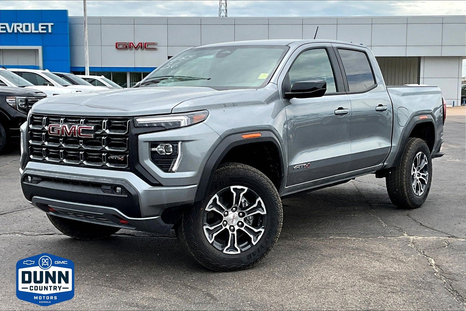 New 2025 GMC Canyon AT4