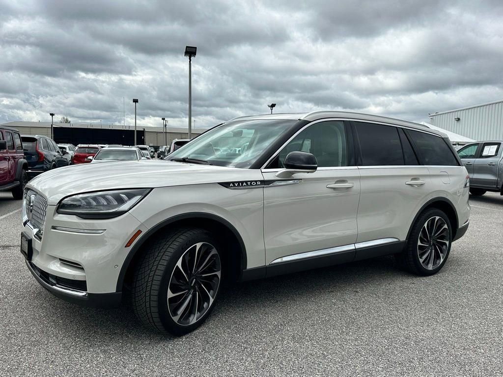 Used 2022 Lincoln Aviator Reserve w/ Equipment Group 201A image 26