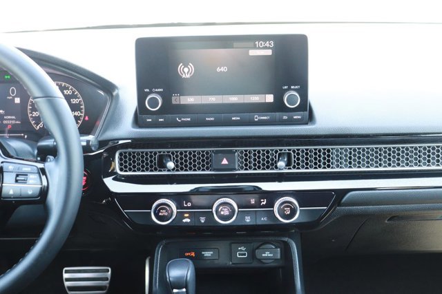 Used 2023 Honda Civic Sport image 16