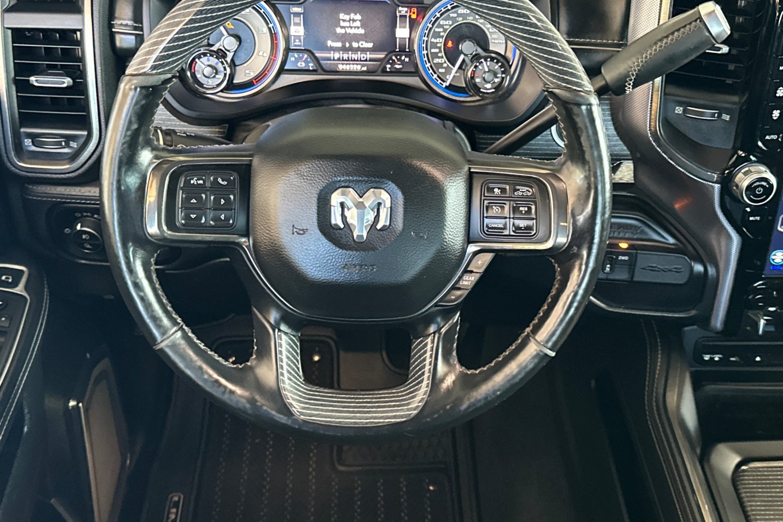 Used 2019 RAM 2500 Limited AWD/4WD image 11