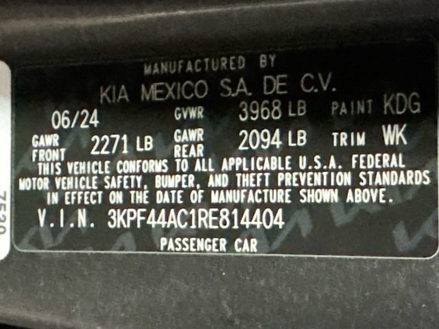 Used 2024 Kia Forte GT image 31