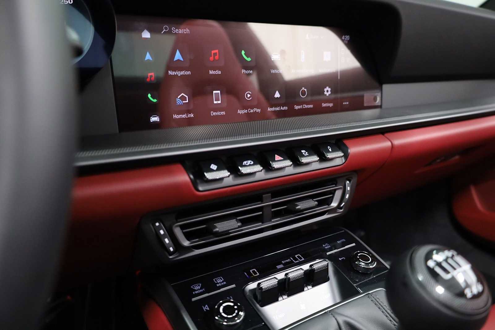 Certified 2024 Porsche 911 Targa 4S image 28