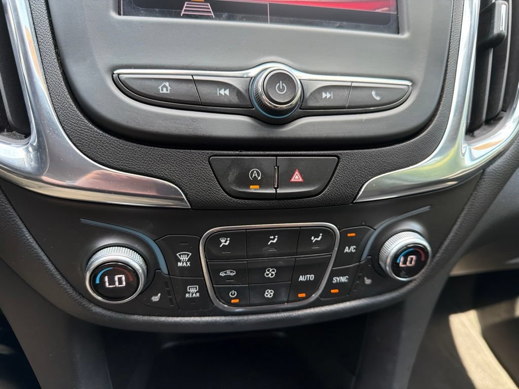 Used 2024 Chevrolet Equinox LT FWD image 22